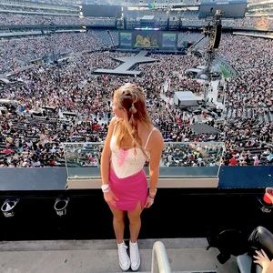 Meet your Posher, Brooke